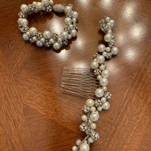 Hair piece and bracelet set***make me an offer***